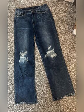 Judy Blue Straight Fit Distressed Jeans Women’s Size 9/29 Dark Wash Raw Hem